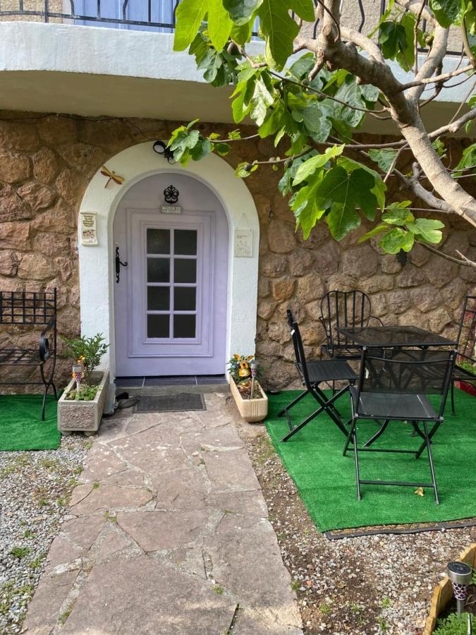 Jardin D'Eden Apartment Saint-Raphaël Екстериор снимка