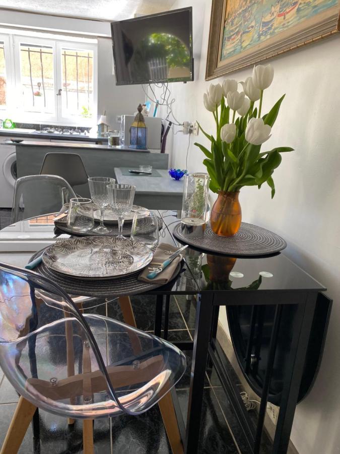 Jardin D'Eden Apartment Saint-Raphaël Екстериор снимка