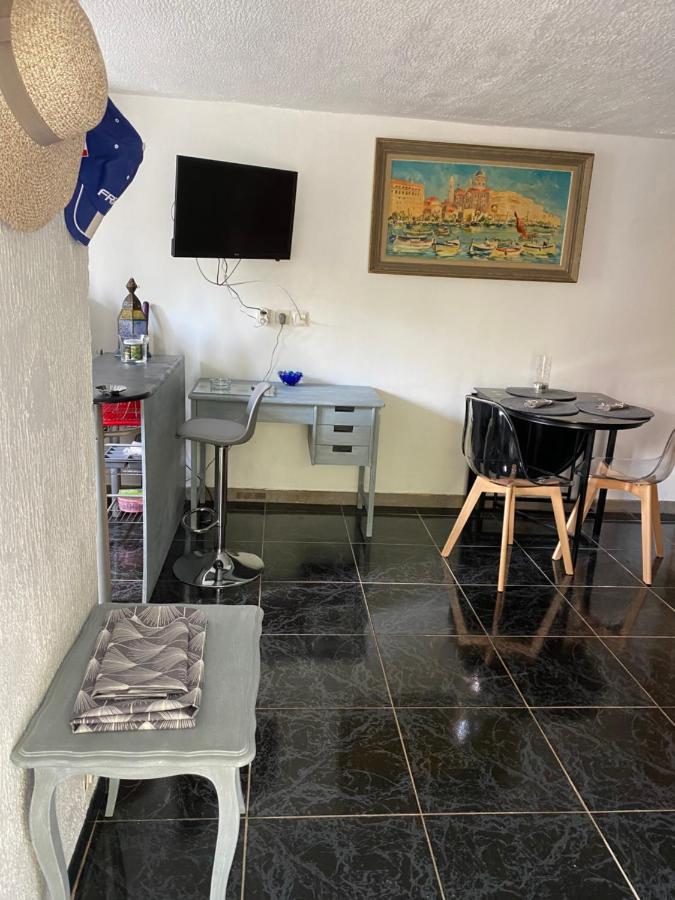 Jardin D'Eden Apartment Saint-Raphaël Екстериор снимка
